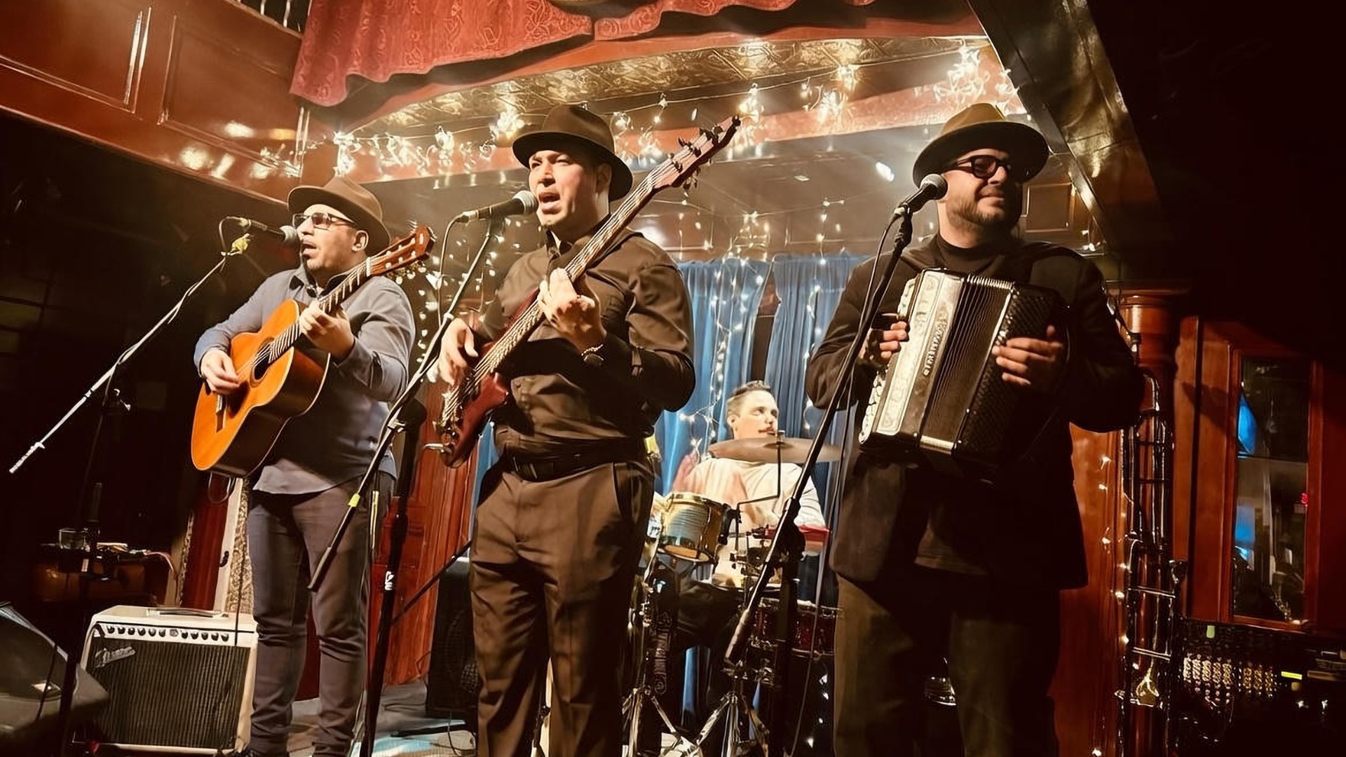 Yordan & The Cuban Martinez Show