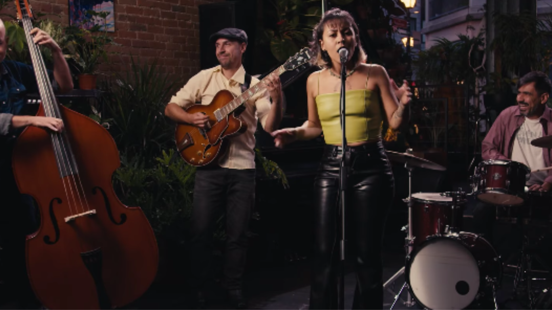 Thaynara Perí & the Groove Gang
