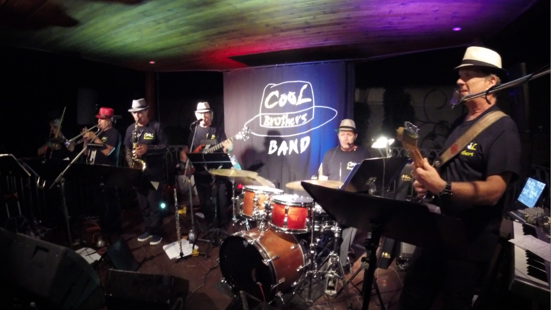 Cool Brothers Brass band